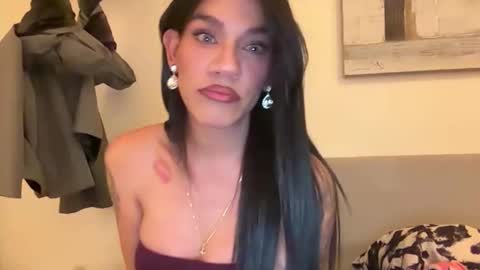 Samatha online show from April 2026 07:14:01 PM