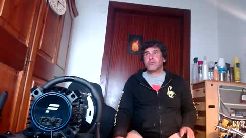 divitimido online show from February 2026 04:55:01 PM