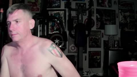 Snapshot of dix_handley_50 chatting on April 2026 01:47:02 AM dix_handley_50 online show from April 2026 01:47:02 AM