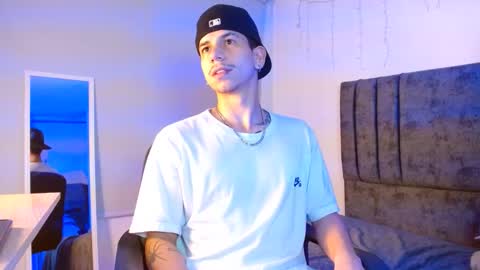 Snapshot of dj__bigd chatting on October 2025 12:19:01 AM big d B online show from October 2025 12:19:01 AM