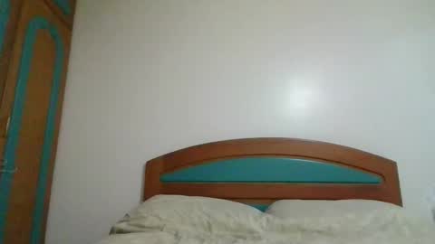 djac1987 online show from September 2025 05:12:02 PM