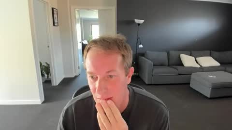 djallnightlong online show from April 2026 04:34:01 AM