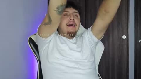 Snapshot of djsex_yerknox chatting on July 2026 08:48:01 PM yerknox online show from July 2026 08:48:01 PM