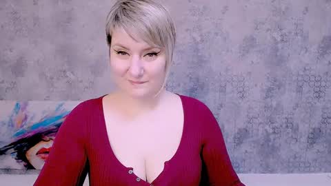 djullia online show from February 2025 12:05:02 PM