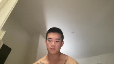 Snapshot of dlasian98 chatting on February 2025 12:28:01 AM DL Asian Sissy online show from February 2025 12:28:01 AM