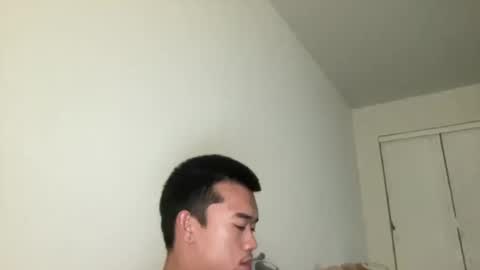 Snapshot of dlasian98 chatting on October 2025 11:05:01 PM DL Asian Sissy online show from October 2025 11:05:01 PM