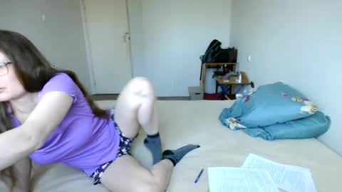Snapshot of dobrodeya chatting on June 2026 02:16:01 AM Dobrodeya online show from June 2026 02:16:01 AM