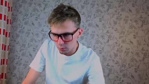 Robert online show from April 2026 08:26:01 PM