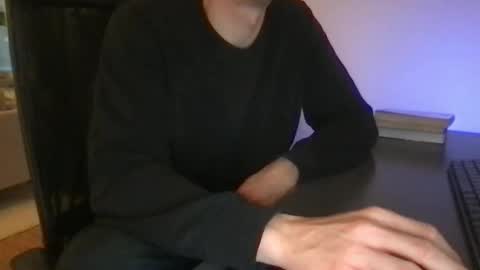 doctor_luv_69 online show from February 2026 03:56:02 PM