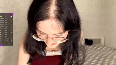 Snapshot of dodiebabikian chatting on October 2025 09:15:01 PM Annie PVT IS OPEN online show from October 2025 09:15:01 PM