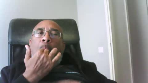 Snapshot of dofrank969 chatting on November 2025 09:54:02 AM dofrank969 online show from November 2025 09:54:02 AM