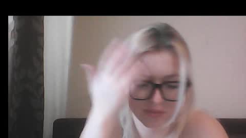 Snapshot of dolce_tempt chatting on March 2026 11:27:01 AM dolce_tempt online show from March 2026 11:27:01 AM