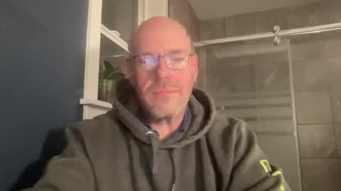 Snapshot of dolins chatting on June 2026 05:12:01 AM dolins online show from June 2026 05:12:01 AM