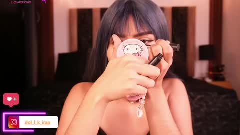 doll_kira_ online show from April 2026 02:55:02 PM