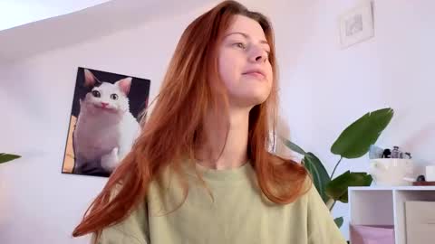 Your doll Lesli online show from April 2026 12:41:01 PM