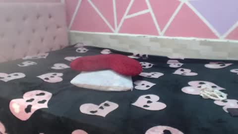 Snapshot of doll_rihana chatting on May 2026 08:50:02 PM doll rihana online show from May 2026 08:50:02 PM