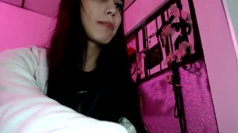 Snapshot of doll_sary chatting on January 2025 03:04:02 AM Catherine XXX online show from January 2025 03:04:02 AM