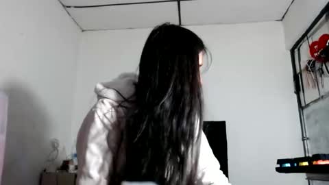 Snapshot of doll_sary chatting on February 2025 02:56:02 AM Catherine XXX online show from February 2025 02:56:02 AM