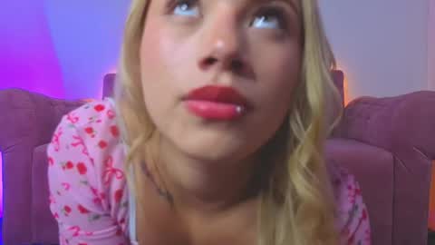 Snapshot of dollfaceink chatting on May 2026 10:48:02 PM DollFaceInk online show from May 2026 10:48:02 PM
