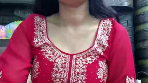 Snapshot of dollmeenu chatting on October 2025 04:51:01 PM dollmeenu online show from October 2025 04:51:01 PM