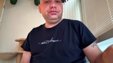 Snapshot of dollpetal chatting on June 2026 02:34:02 AM dollpetal online show from June 2026 02:34:02 AM