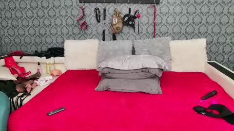 Snapshot of dolly4you_ chatting on May 2026 05:14:02 AM Dolly online show from May 2026 05:14:02 AM