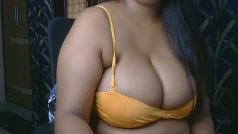 dolly_2 online show from July 2026 04:15:02 AM