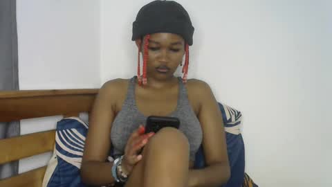 Cushey online show from October 2025 08:23:02 AM