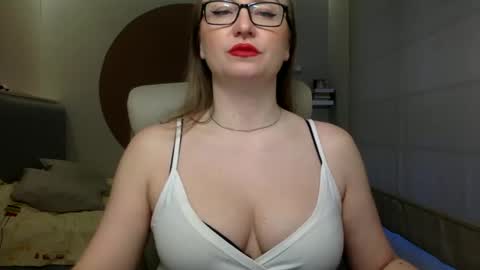 DOM MUMMY online show from February 2025 06:29:01 AM