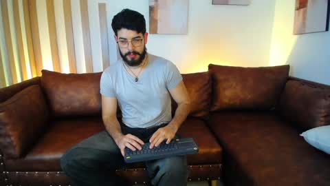 domboy  online show from May 2026 09:12:02 PM