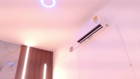 domenica online show from April 2026 01:41:01 PM