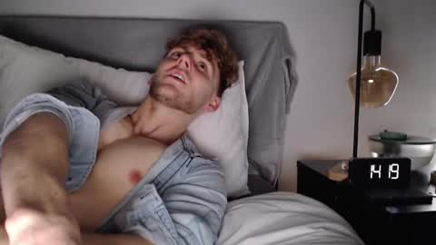 Alex...  online show from February 2025 02:20:02 PM