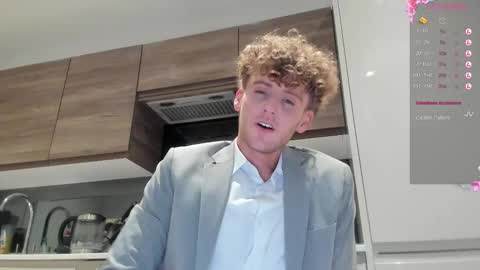 Alex...  online show from February 2026 02:23:02 PM