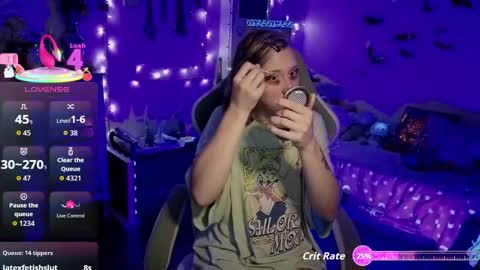 Bigbearnbunnyboy online show from September 2025 11:18:02 PM