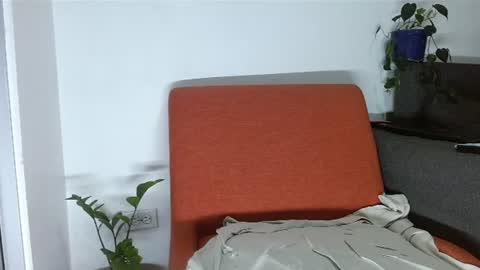 Snapshot of dominantthewolf chatting on July 2026 07:02:02 PM Logan - INDEPENDET MODEL online show from July 2026 07:02:02 PM