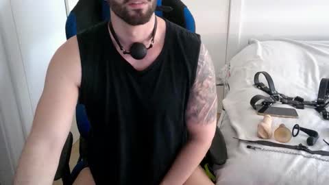 DominatedTitan online show from February 2026 11:46:02 AM