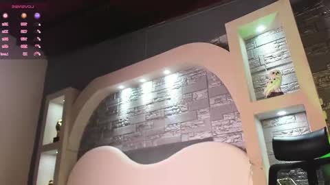 dominic de luca online show from November 2025 03:52:02 AM