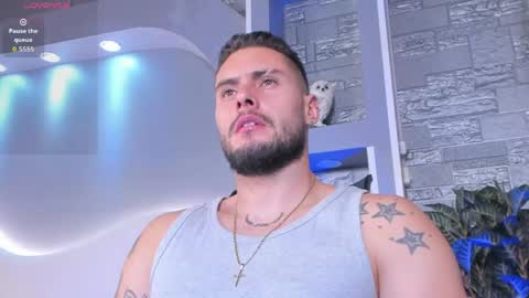 Snapshot of dominic_de_luca chatting on May 2026 04:17:02 AM dominic de luca online show from May 2026 04:17:02 AM
