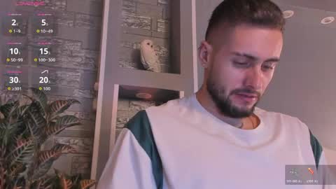 Snapshot of dominic_de_luca chatting on May 2026 02:42:02 AM dominic de luca online show from May 2026 02:42:02 AM