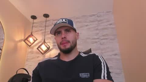 Snapshot of dominic_de_luca chatting on July 2026 11:01:02 AM dominic de luca online show from July 2026 11:01:02 AM