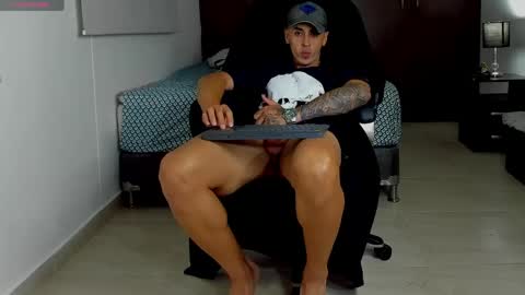 SANTI  independent model online show from April 2026 03:20:02 AM