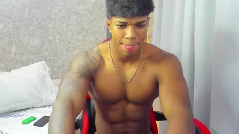dominic_sg online show from June 2026 05:28:02 AM