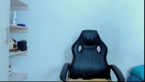 Snapshot of dominic_smith_ chatting on December 2024 11:34:02 PM dominic_smith_ online show from December 2024 11:34:02 PM