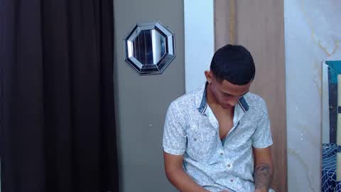 Snapshot of dominic_smith_ chatting on April 2026 02:09:02 AM dominic_smith_ online show from April 2026 02:09:02 AM