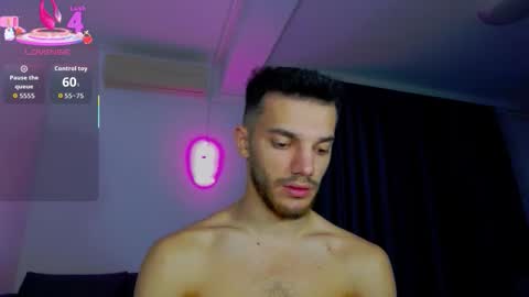 dominicvalente online show from December 2025 03:07:02 PM