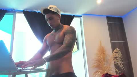 Only fans Ronnie col---InstaRonniecolleman  online show from June 2026 06:28:02 PM