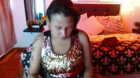  D O M I N K  online show from July 2026 07:56:02 PM