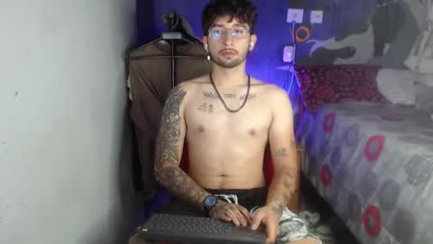 dominus_kane online show from November 2025 03:16:02 AM