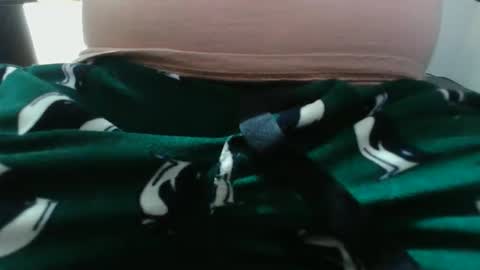 Dominique online show from September 2025 11:04:02 PM