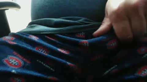 Dominique online show from October 2025 02:16:02 PM